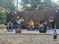 Levoruce  žongléři a country band Talisman